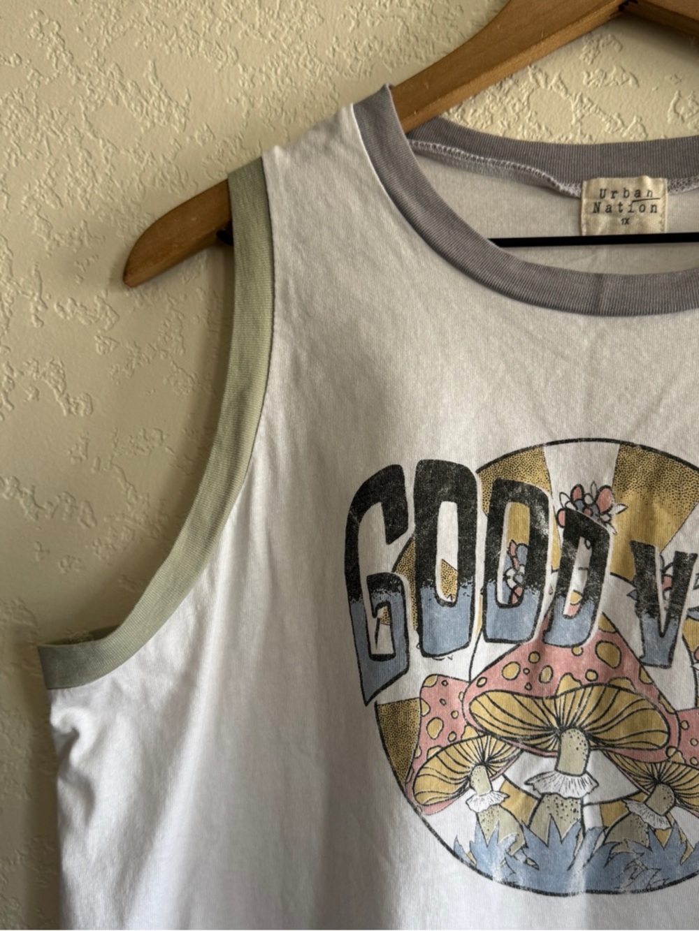 Urban Nation | Good Vibes tank top | 1X - Picture 3 of 5